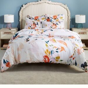 EUC Anthropologie Briony Queen Bedding Set